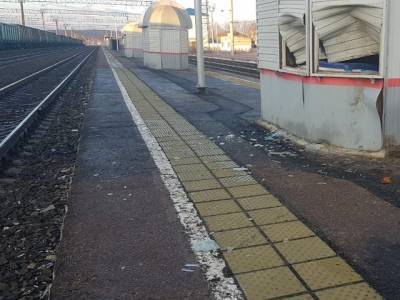 Двоих жителей Сима осудят за разгром киоска на железнодорожной станции