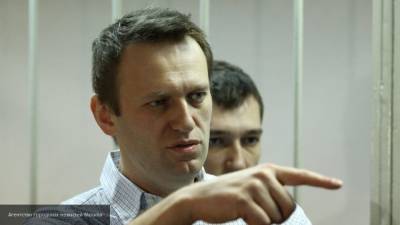 Навальный прибыл в СК на допрос по делу о клевете на ветерана