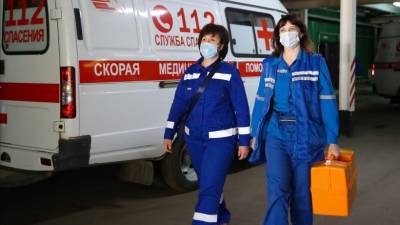 Еще 6406 случаев COVID-19 выявили в России за сутки
