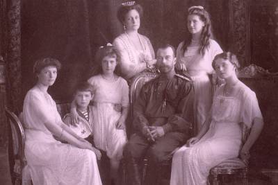 СКР рассказал о расследовании убийства семьи Николая II