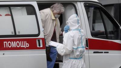 Официальные данные: в России более 12 тысяч смертей от COVID-19
