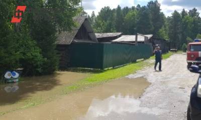 В реке, подтопившей поселок и садовое товарищество в Приангарье, снизился уровень воды