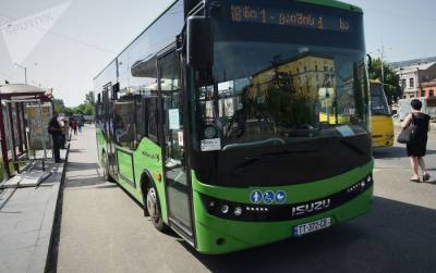 К концу года в Тбилиси не останется ни одного желтого автобуса