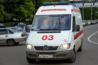 В Воронеже возле ТЦ «Европа» умер мужчина
