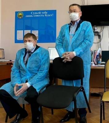 В Забайкалье депутаты посетили COVID-стационар. Впустившую их медсестру оштрафовали