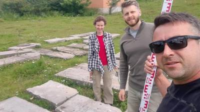 На Тернопольщине взялись изучать древние еврейские надгробия