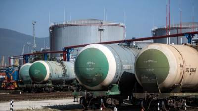 Аксенов заявил об устранении проблем с доставкой топлива в Крым