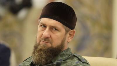 Кадыров обязал госслужащих Чечни подписаться на страницы ЧГТРК "Грозный"
