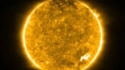 Зонд Solar Orbiter сделал снимки Солнца с рекордно близкого расстояния — видео