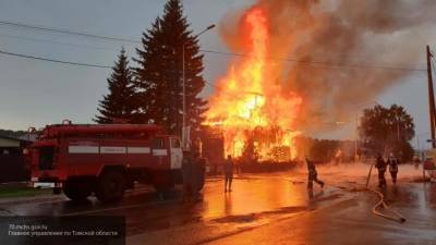Крупный пожар вспыхнул в промзоне на Северо-востоке Челябинска