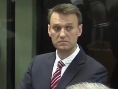 СК понадобилось 3 обыска и 15 следователей, чтобы найти у Навального клевету