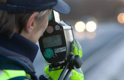 Глазовские водители могут получать постановление о штрафах в новом виде