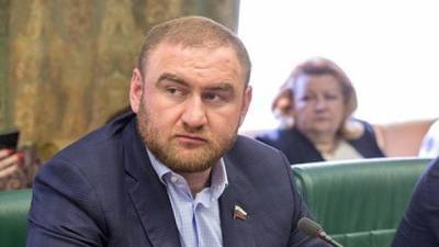 Мосгорсуд продлил арест Арашуковым до 24 октября