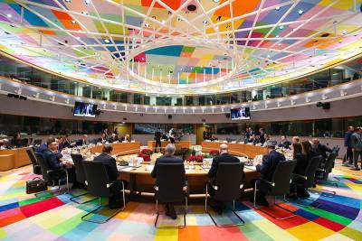 Бюджет и пандемия: что обсуждают на саммите ЕС в Брюсселе