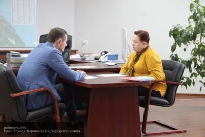 Председателя Петрозаводского горсовета задержали по подозрению в получении взятки