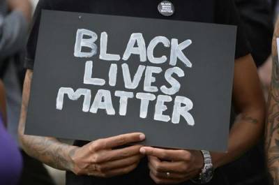 Банда разрушителей : кто стоит за движением «Black Lives Matter»