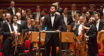 Азиз Шохакимов назначен руководителем Страсбургского филармонического оркестра