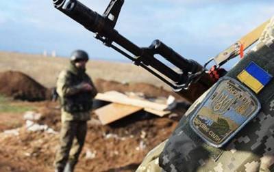 На Донбассе боевики 18 раз открывали огонь, использовали минометы и ПТРК