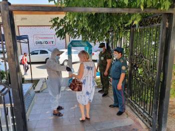 В Узбекистане за ночь выявили 289 больных коронавирусом. Общее число инфицированных достигло 15896