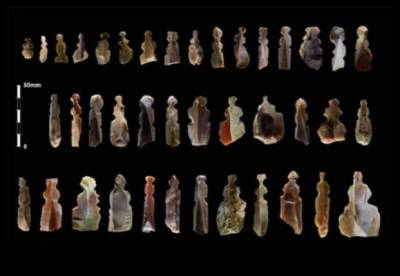 Ученые нашли загадочные статуэтки в захоронении, которому 10 тысяч лет