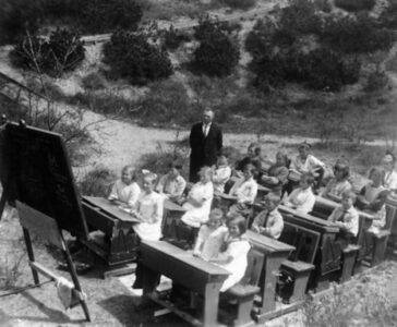 Школы под открытым небом в начале ХХ века позволяли оздоровлять детей и избегать эпидемий