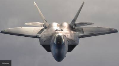 NI назвал главный «вопиющий» недостаток истребителей F-22 и F-35