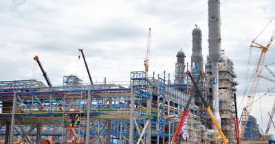 Эксклюзив: подрядчик «Ренейсанс Хэви Индастрис» пообещал выплатить рабочим компенсации и премии после бунта на Амурском заводе «Газпром»
