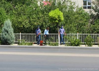 Минтруда Туркменистана рекомендует организациям отправлять в отпуска работников из группы риска