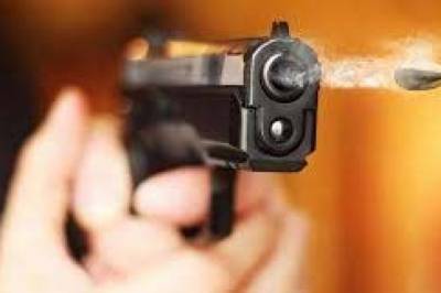 В Херсоне мужчина выстрелил подростку в шею