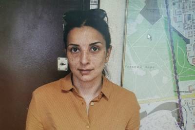 Две женщины под видом социальных работников похитили деньги у петербурженки