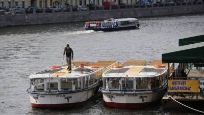 Доходы обмелели: речной туризм в Петербурге из–за пандемии потерял треть прибыли
