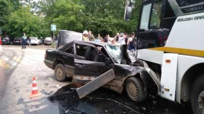Один человек погиб и шестеро пострадали в ДТП в Подмосковье