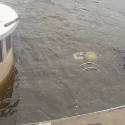 20-метровое судно затонуло у причала в подмосковном Красногорске