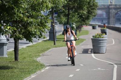 Жители столицы стали чаще ездить на велосипедах
