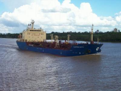 Пираты захватили судно, в заложниках – шесть украинских моряков