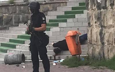 В Черновцах на улице застрелили человека