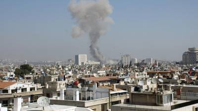 Два взрыва прогремели у мечети в Дамаске
