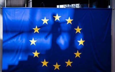 Лидеры ЕС не смогли договориться о бюджете и антикризисном фонде