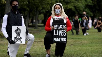Надпись Black Lives Matter в Нью-Йорке в очередной раз залили краской