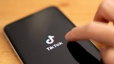Владелец TikTok приостановил переговоры о штаб-квартире в Британии