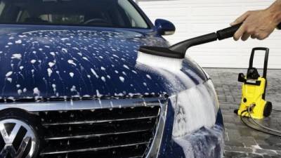 «Чистота — залог здоровья»: как часто российские водители моют свои машины?