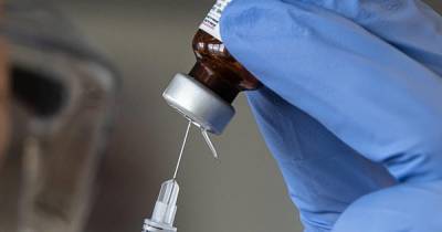 В России намерены испытать вакцину от COVID-19 для детей