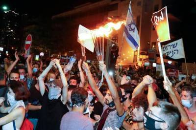 Массовые протесты в Иерусалиме и Тель-Авиве: десятки участников беспорядков задержаны