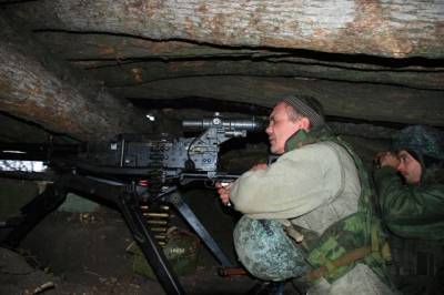 Украинские силовики сообщили о 13 обстрелах своих позиций в Донбассе