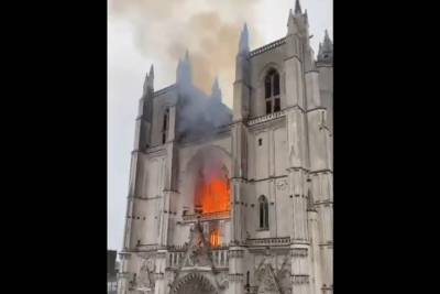 В Нанте задержан подозреваемый в поджоге собора