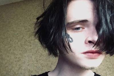 В Петербурге скончался 21-летний вокалист группы «Синдром Восьмиклассника»