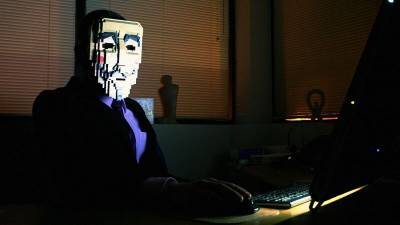 «Почти точно русские хакеры»: для чего Британия и США придумывают русских шпионов