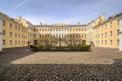 В Петербурге 20 июля для посетителей вновь откроется музей-квартира Пушкина