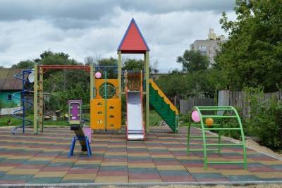 В Рязани в частном секторе открыли новую детскую площадку