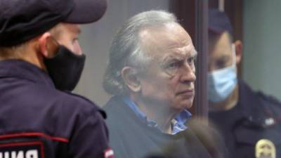 На историка Соколова подает в суд за клевету его оппонент Понасенков